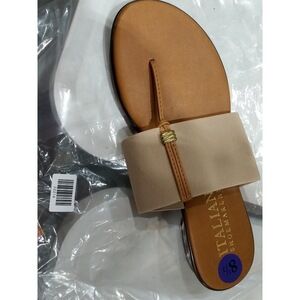 Italian Shoemakers Women's Afia Sandal Natural 8.5